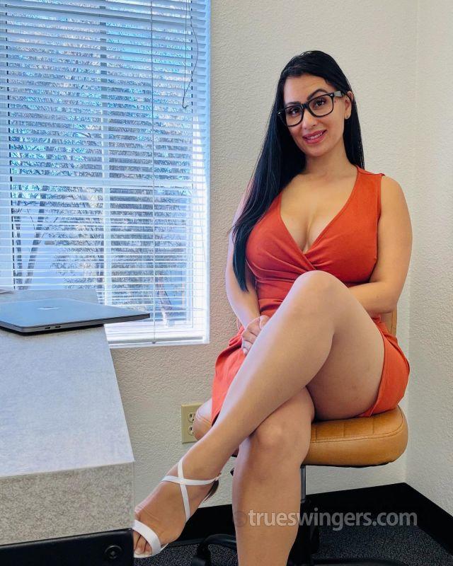 lover_ks5925 swinger picture