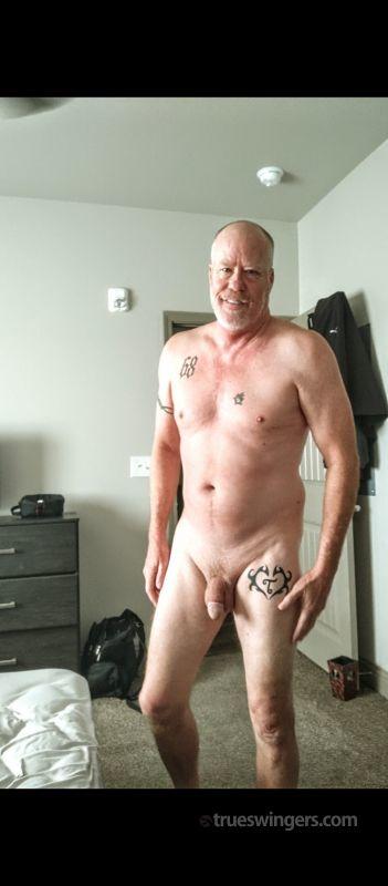 BI69Luvr swinger picture