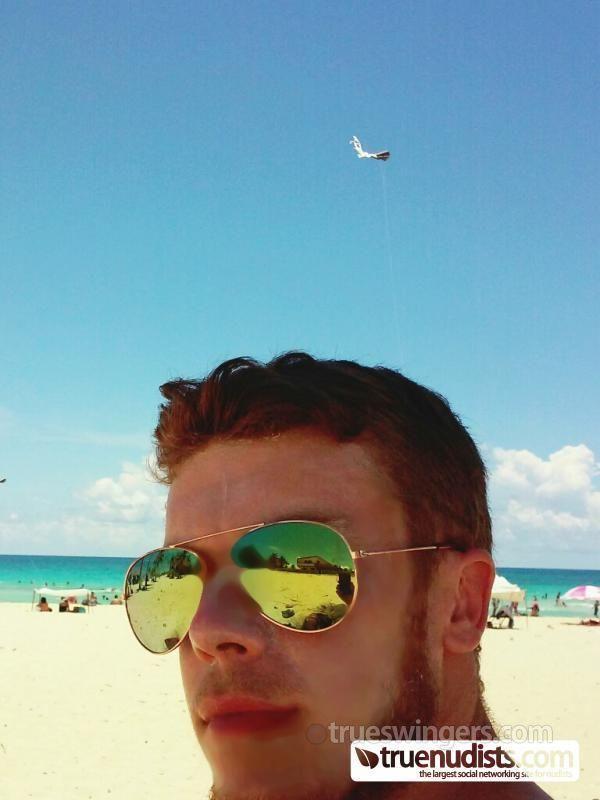 nicesexy Profile on True Swingers