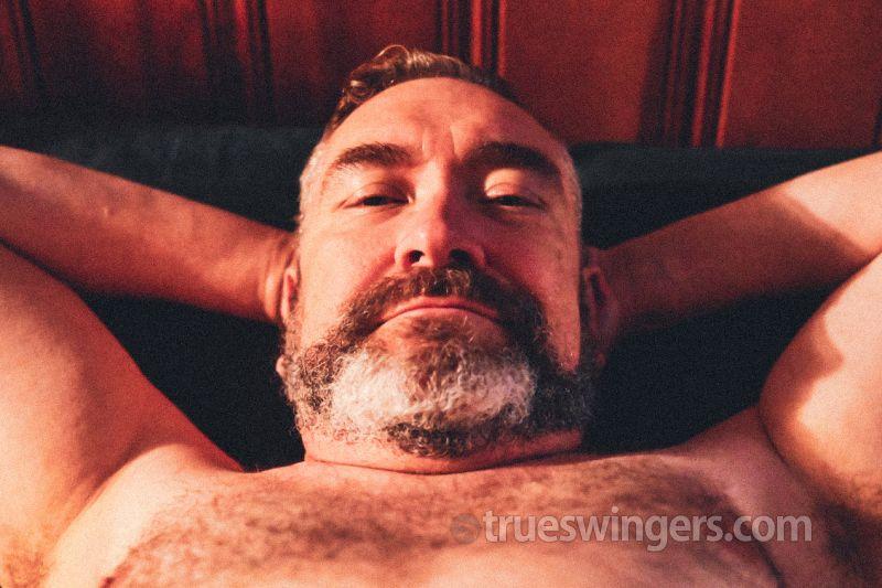 zDoubleDoc swinger picture