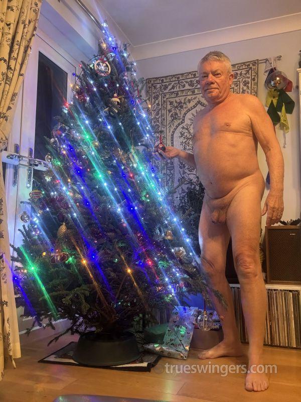 nakedbill swinger picture