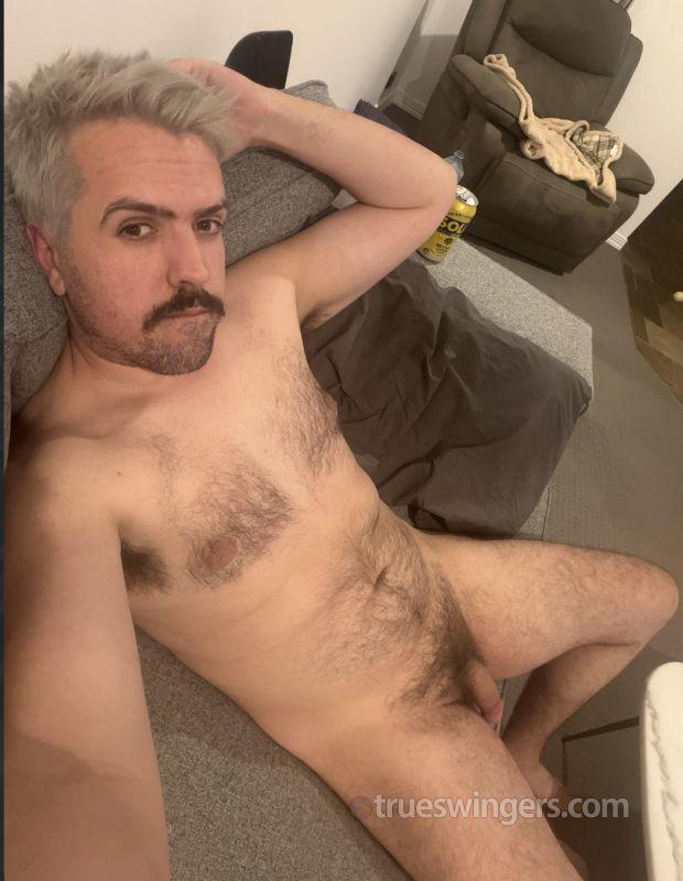 25nudieguy swinger picture
