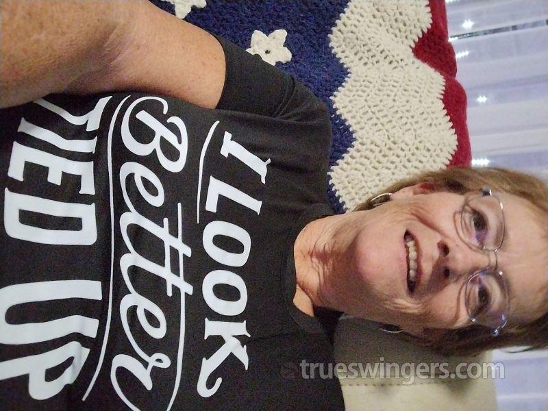 player_hn4083_32889 swinger picture