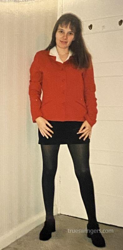 Laurauk18 swinger picture