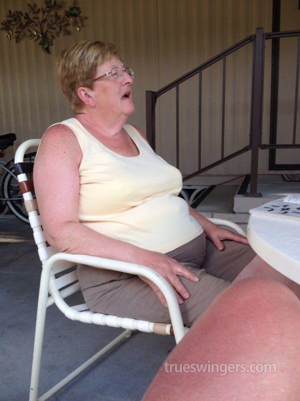 olderbimale swinger picture