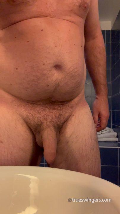 Apollo2022 swinger video