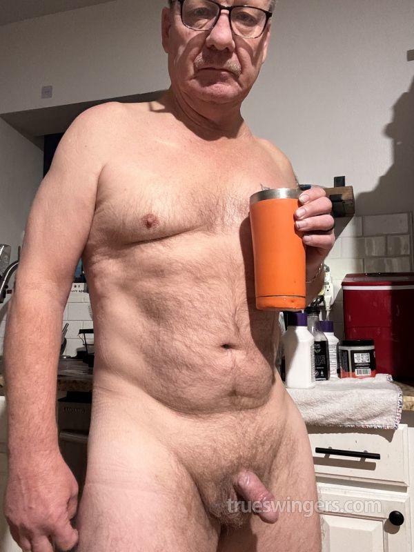 Lucky65 swinger picture