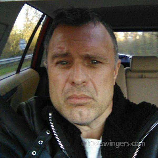 swinger_yb3820 swinger picture